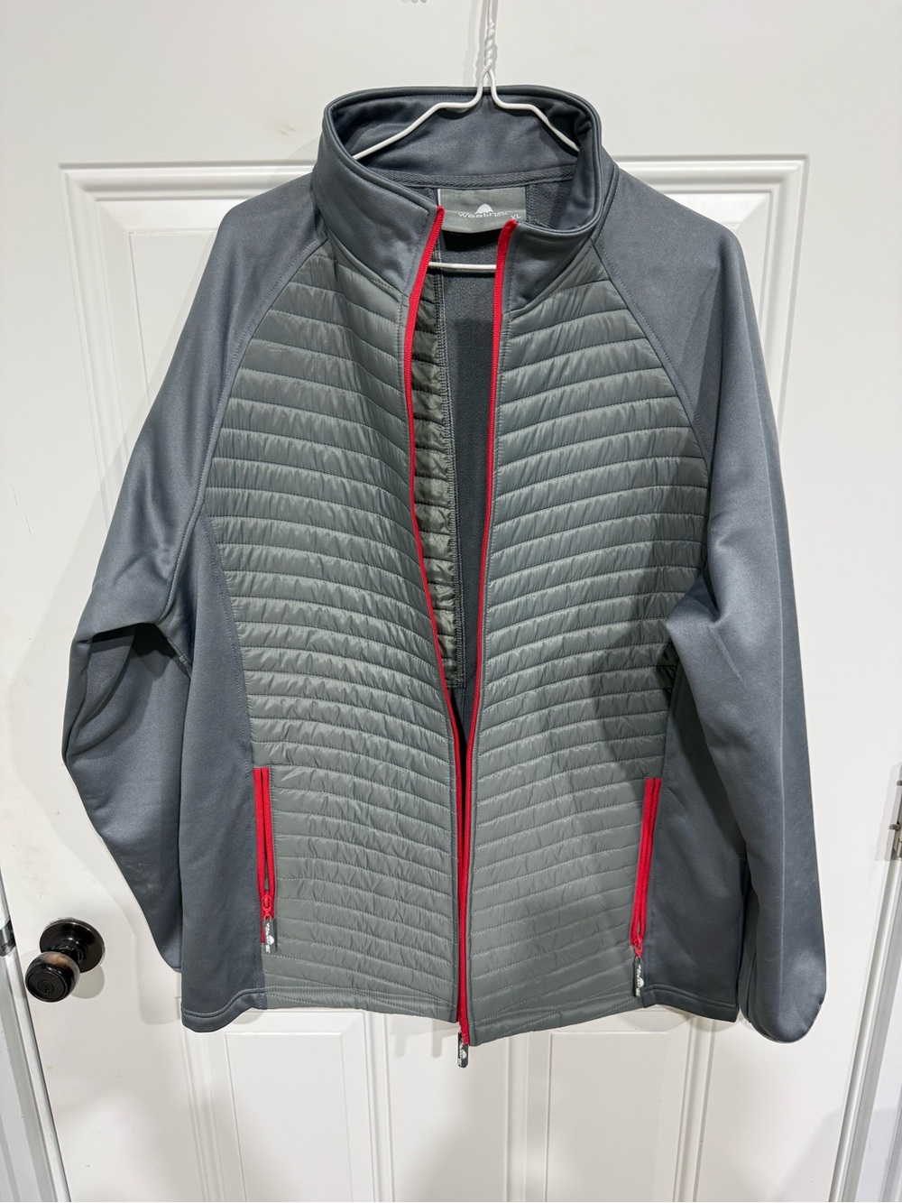 Men's Full Zip Quilted Jacket from The Weather Apparel Company. Mens XL